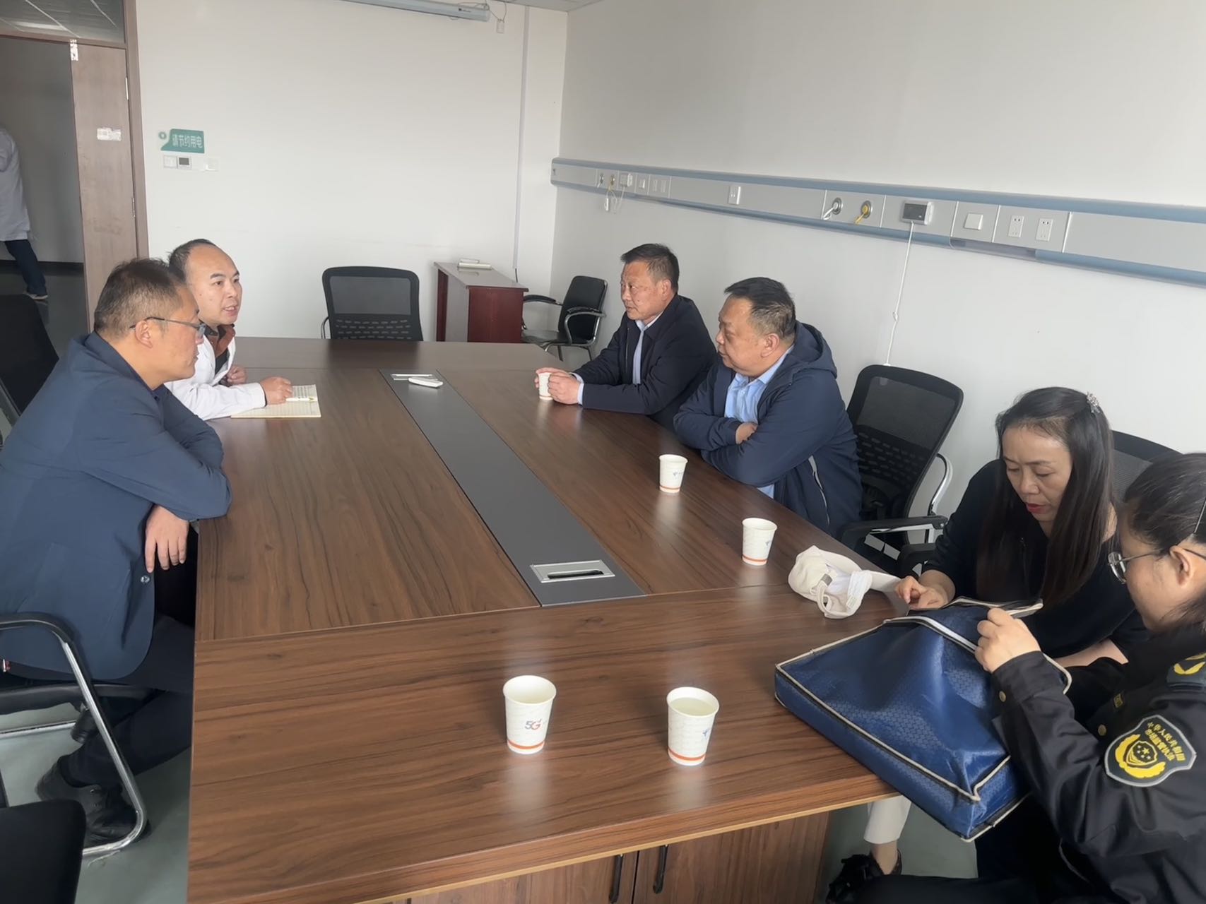 6c1343d1818fcfec219b0d535ef9e921.jpg 6c1343d1818fcfec219b0d535ef9e921.jpg